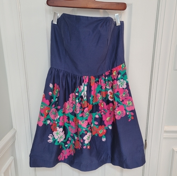 Lilly Pulitzer Lottie Dress 8 - Picture 3 of 16